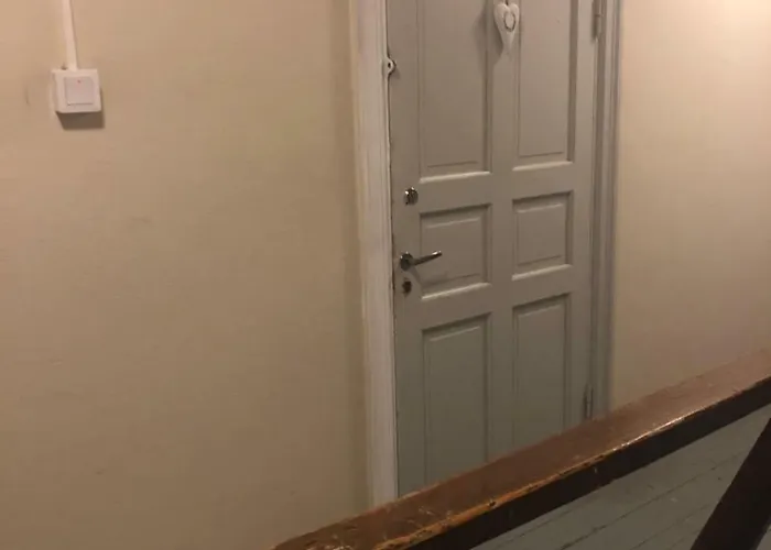 Puutaloasunto 1.8 Km Turun Aurajoelta شقة